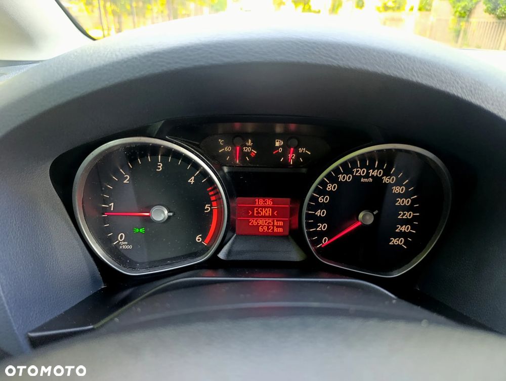 Ford S-Max - 26