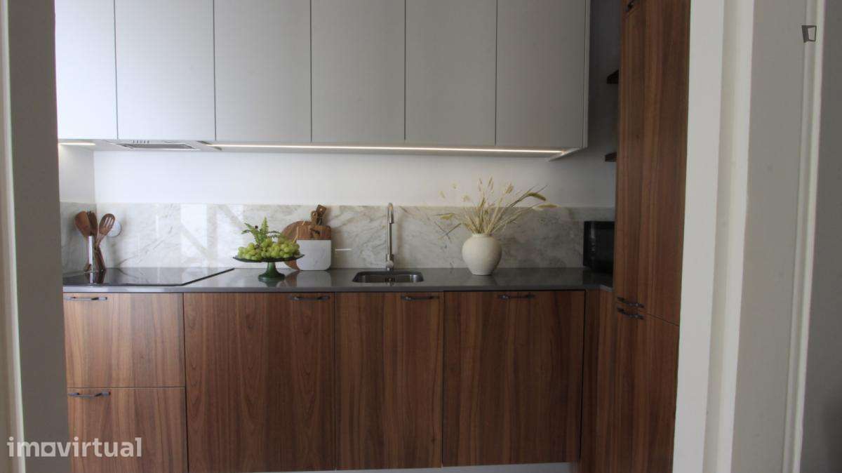 Apartamento com 2 quartos - localizado em Guimaraes - Grande imagem: 3/18