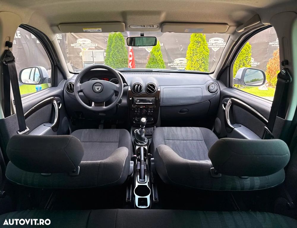 Dacia Duster 1.6 16V 4x4 Ambiance - 24