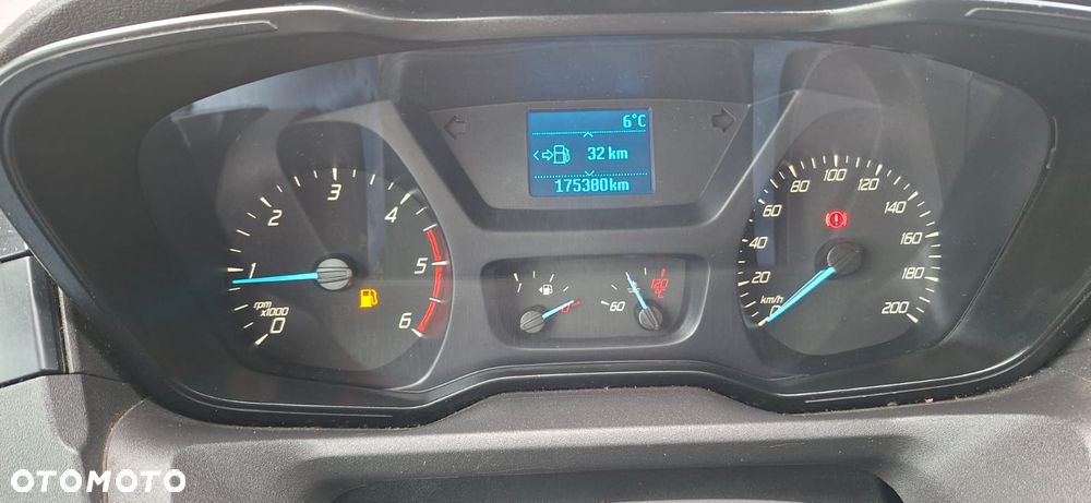 Ford TRANSIT - 12