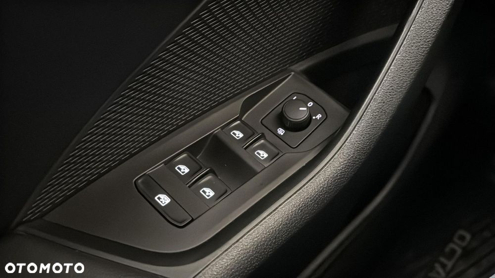Skoda Octavia 1.5 TSI ACT Ambition - 21