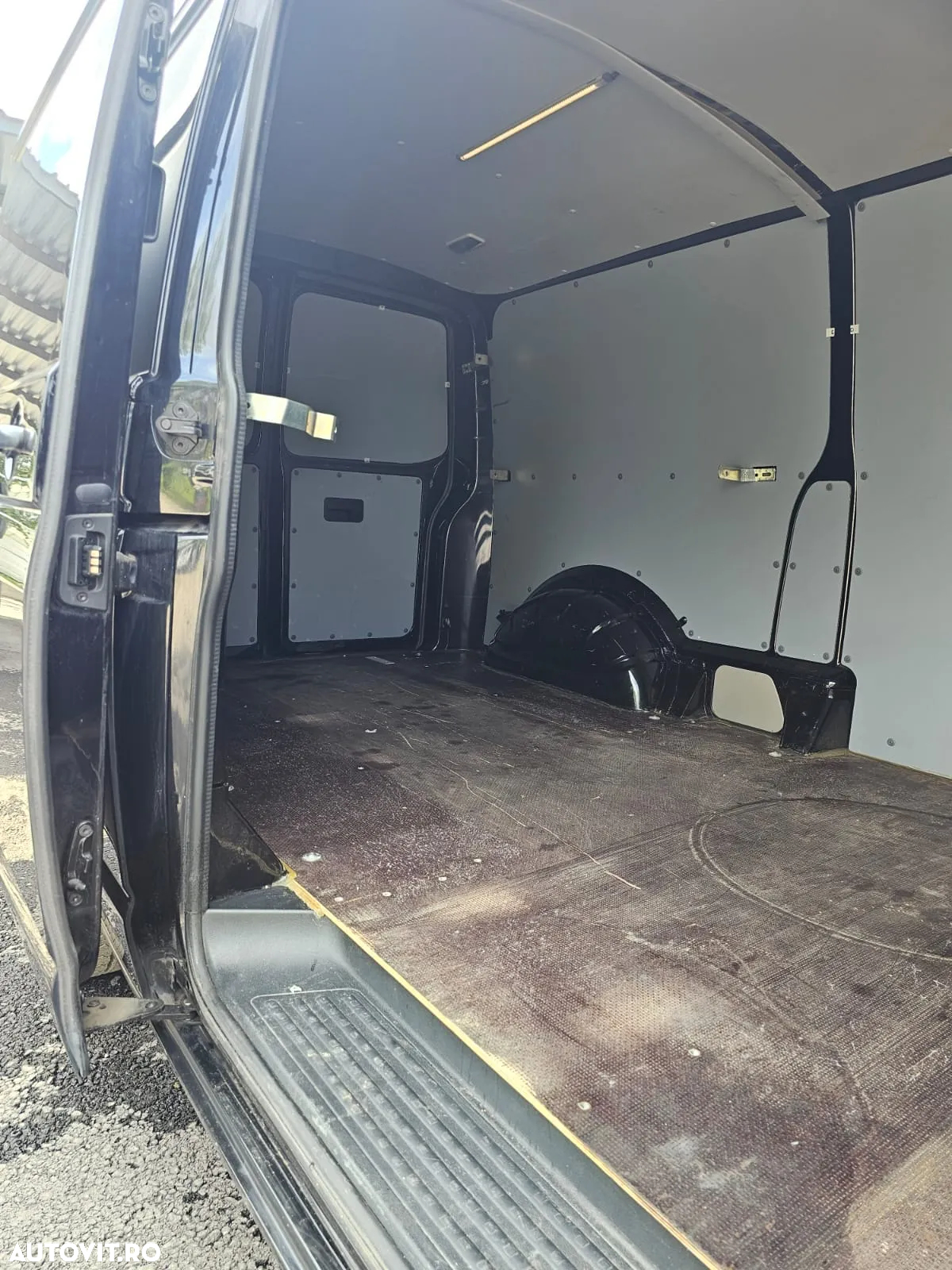 Volkswagen TRANSPORTER - 17