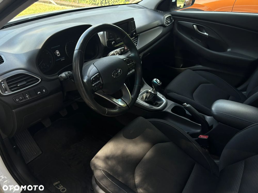 Hyundai i30 1.4 T-GDI Comfort - 10