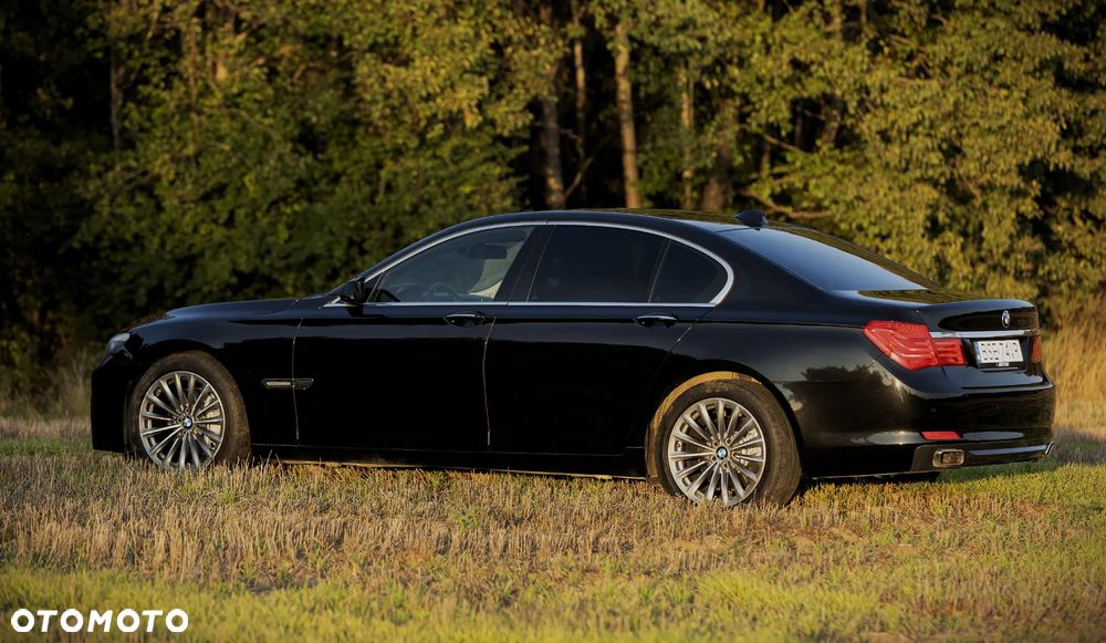 BMW Seria 7 - 7