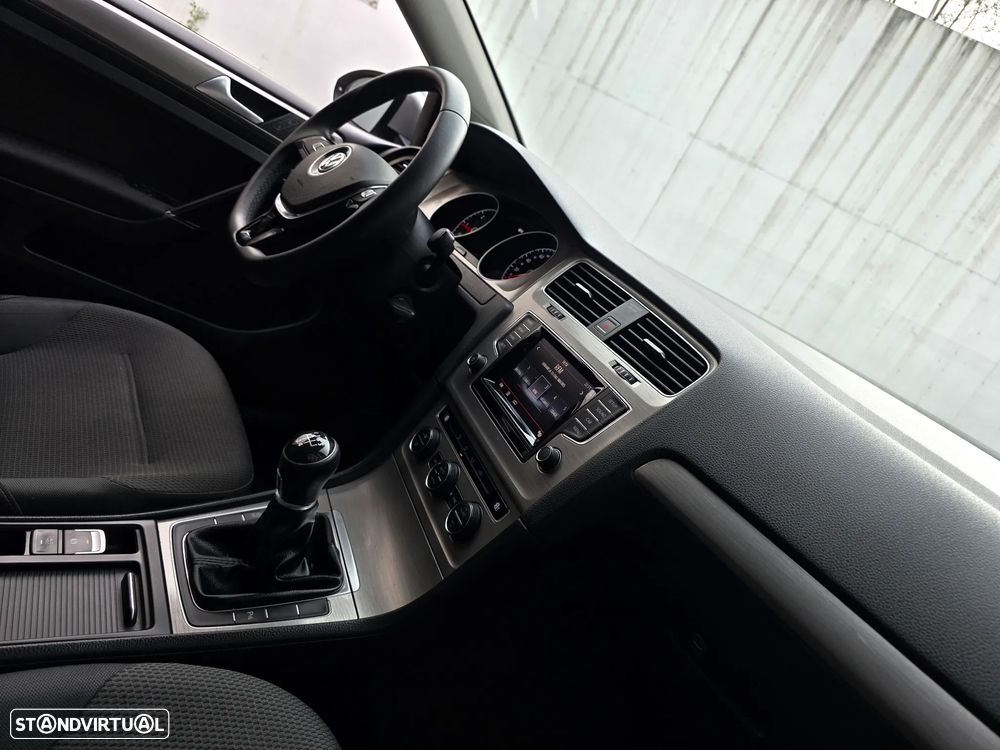 VW Golf Variant 1.6 TDi Highline - 42