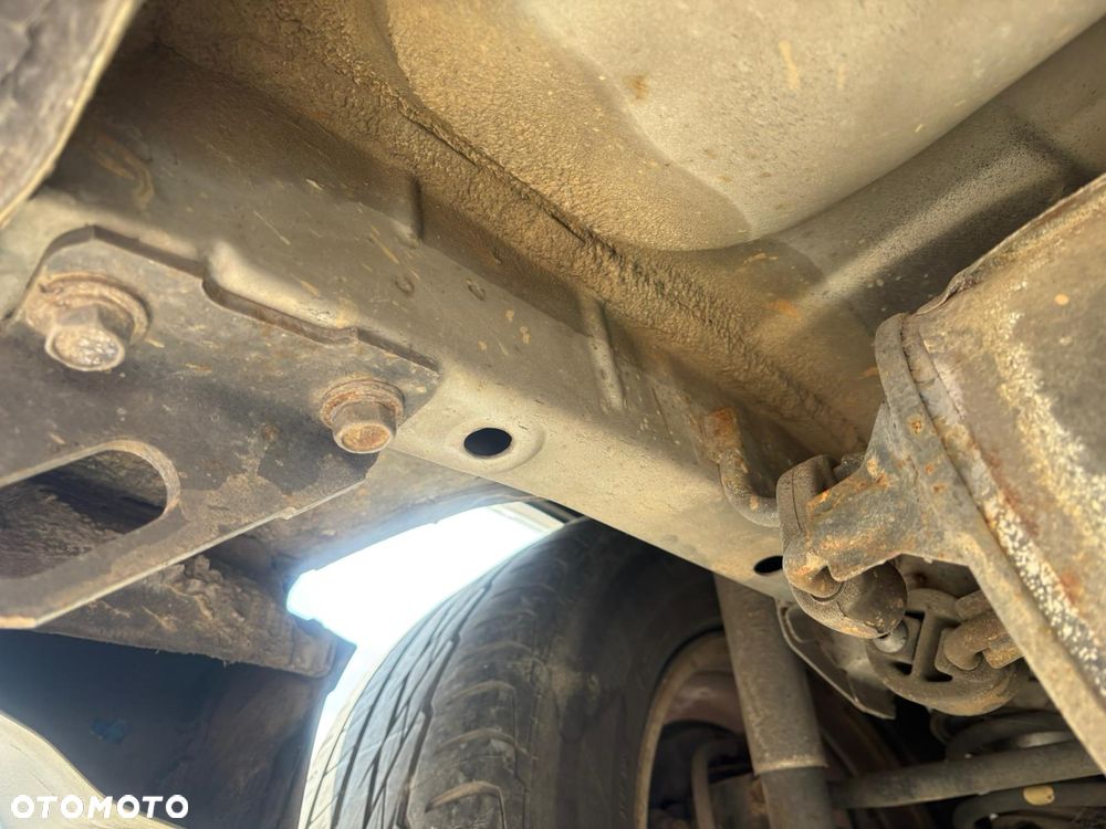 Toyota RAV4 2.0 VVT-i 4x4 - 11