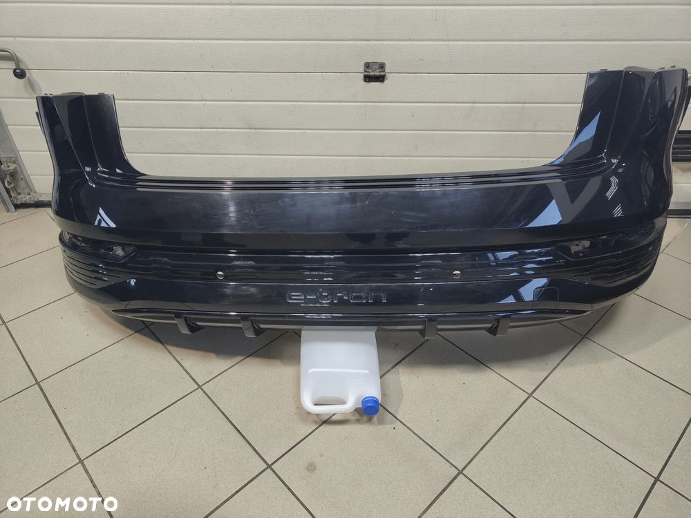 Audi E Tron 4KE ZDERZAK TYŁ 6PDC - 1
