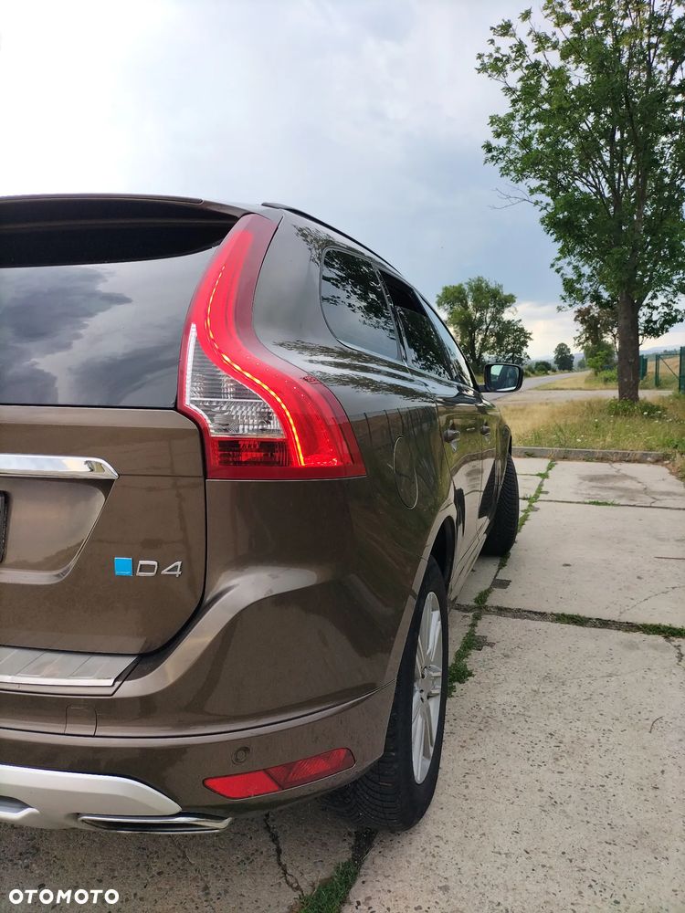 Volvo XC 60 D4 Drive-E Momentum - 11