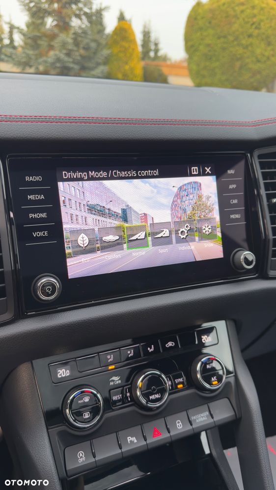 Skoda Kodiaq 2.0 TSI 4x4 DSG RS - 23