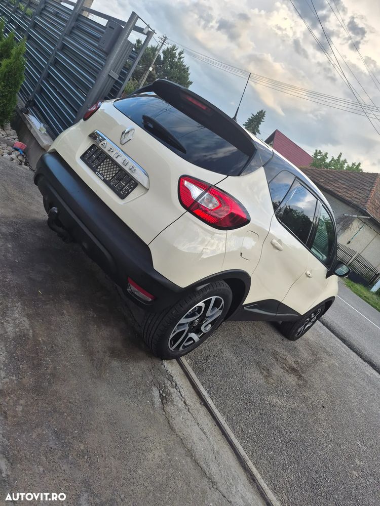 Renault Captur TCe Turbo Stop/Start Expression - 3