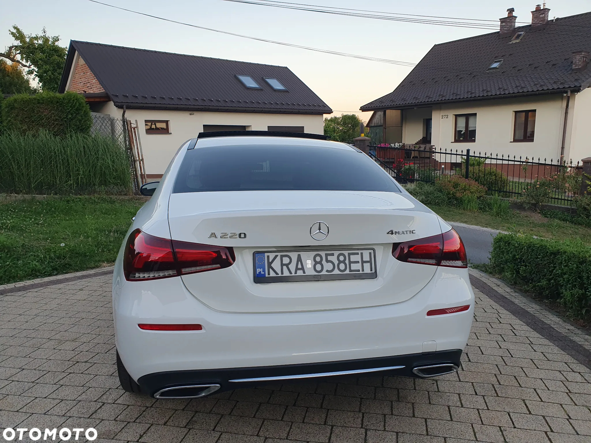 Mercedes-Benz Klasa A 220 4-Matic Style 7G-DCT - 10