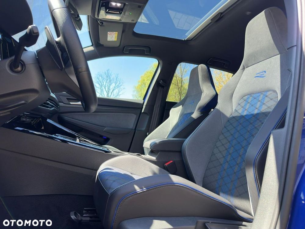 Volkswagen Golf 2.0 TSI 4Motion R DSG - 10