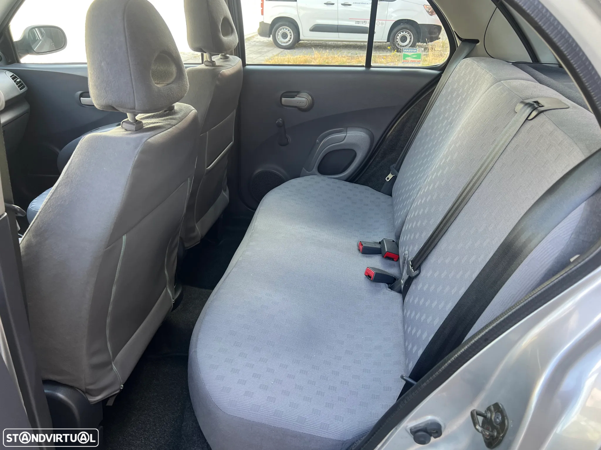 Nissan Micra 1.0 Emotion AC - 15