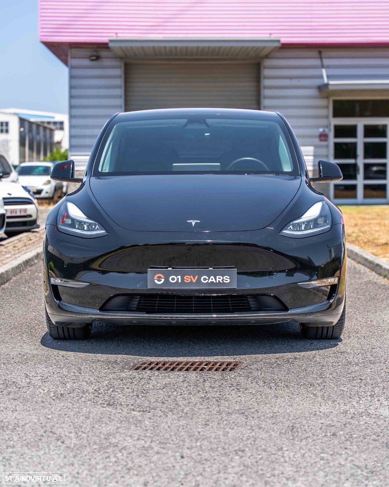 Tesla Model Y Performance Dual Motor AWD - 1