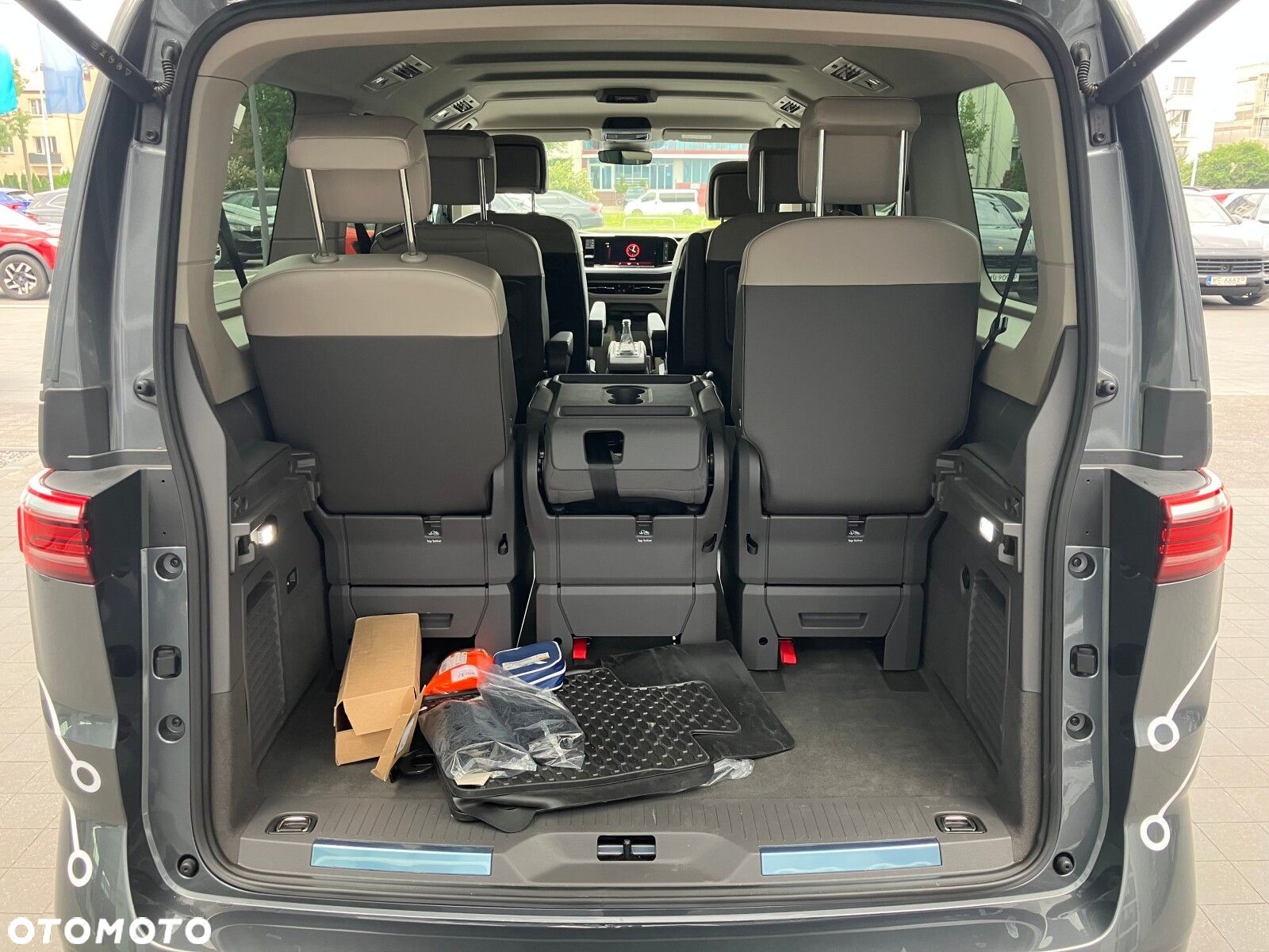 Volkswagen multivan Nowy Multivan L2 2.0 TSI 204 KM DSG 7 biegowa FWD - 18