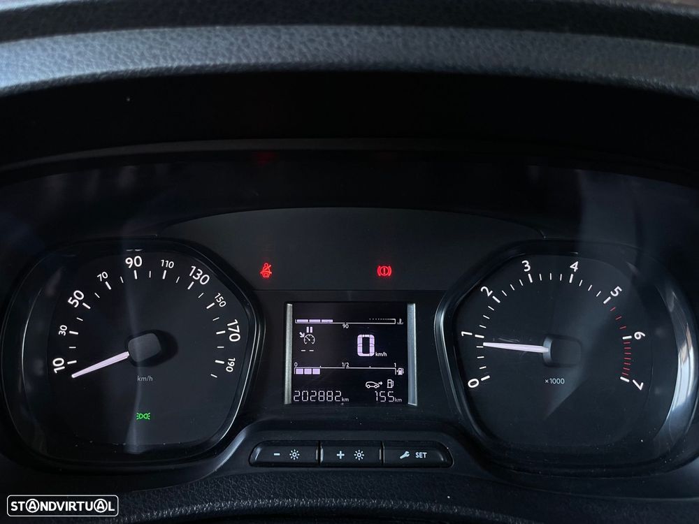 Peugeot Traveller 1.5 BlueHDi L2H1 Active Standard - 19