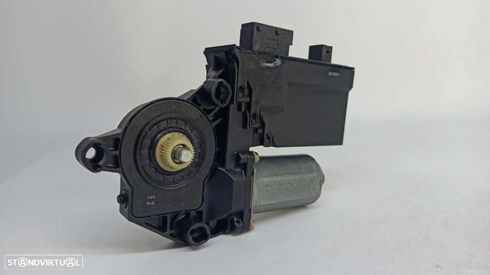 MOTOR ELEVADOR FRENTE DIREITO PEUGEOT 307 BREAK / SW (S1) BREAK XS - 8