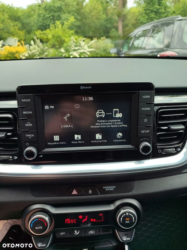 Kia Stonic 1.2 L - 10