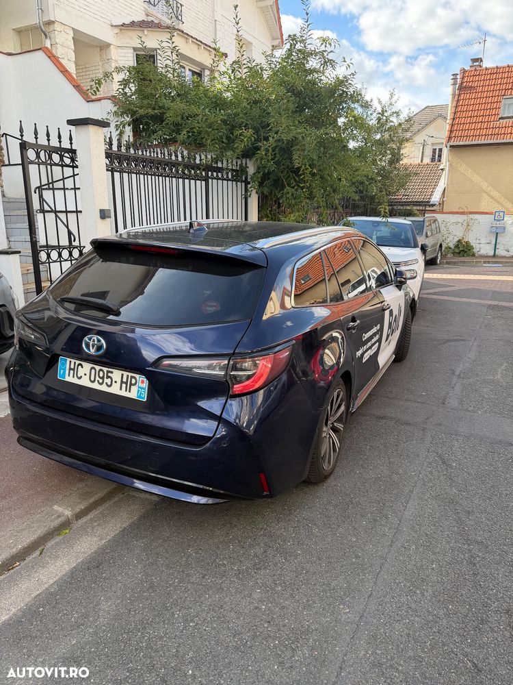 TOYOTA Auris 2017 — imagine 3