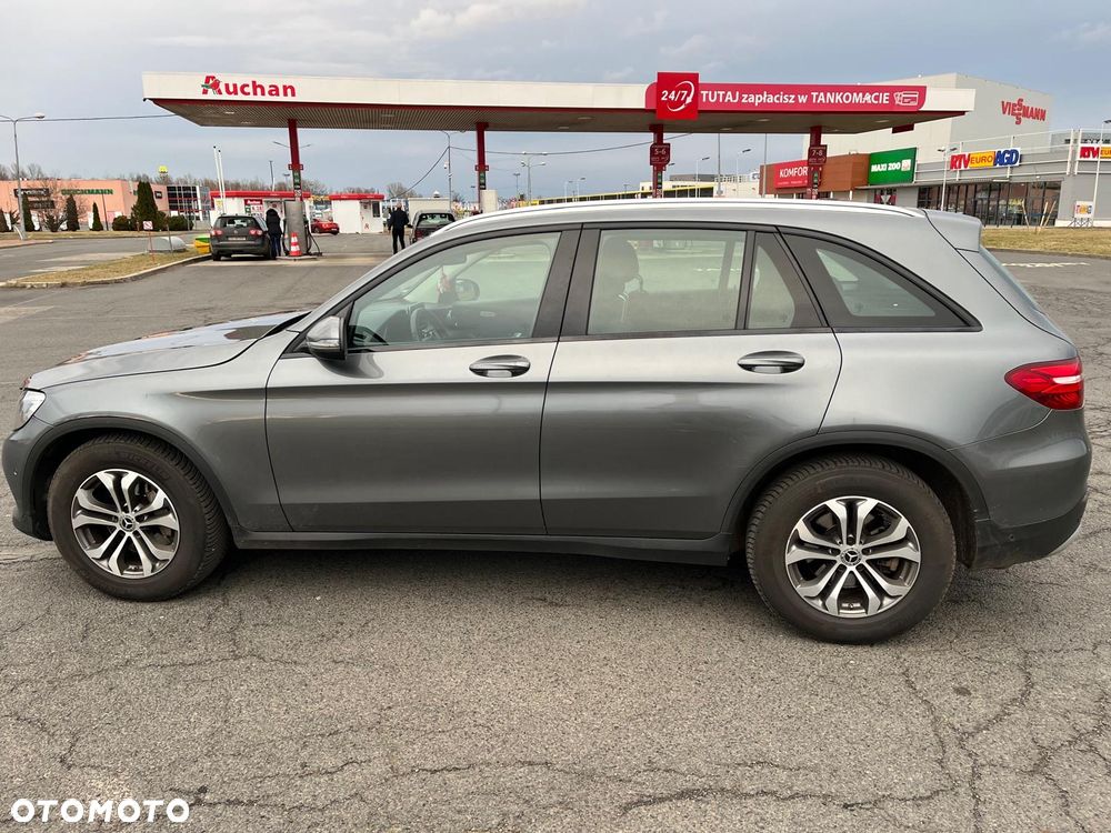 Mercedes-Benz GLC 220 d 4Matic 9G-TRONIC - 4