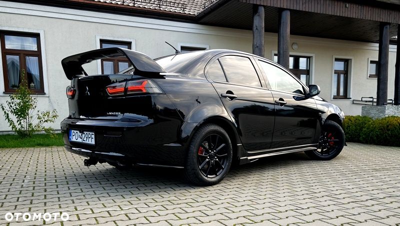 Mitsubishi Lancer 2010 photo 4