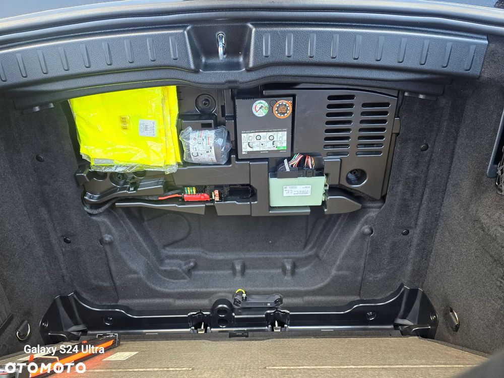 Mercedes-Benz GLA 200 d 8G-DCT AMG Line - 36