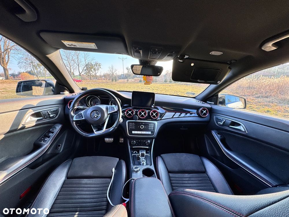 Mercedes-Benz CLA AMG 45 4-Matic - 24
