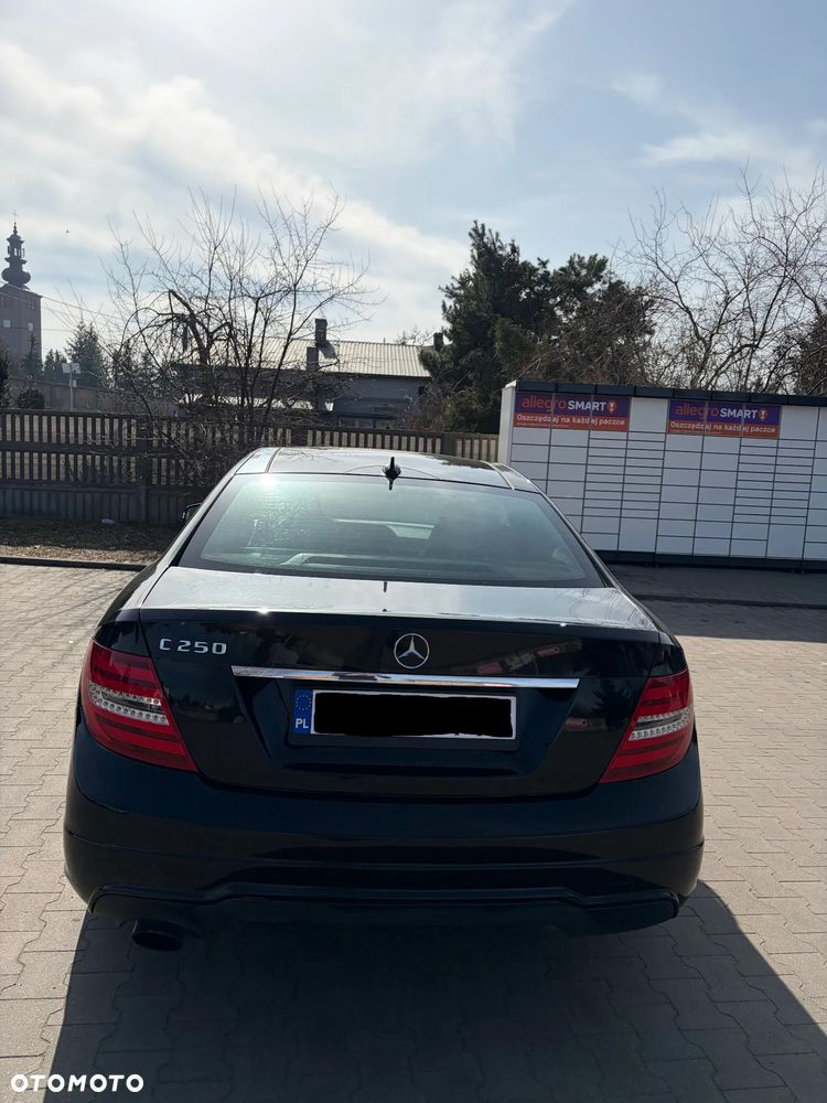 Mercedes-Benz Klasa C 250 (BlueEFFICIENCY) 7G-TRONIC - 7