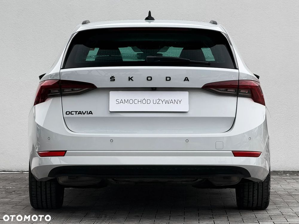 Skoda Octavia 2.0 TSI 4x4 Sportline DSG - 12