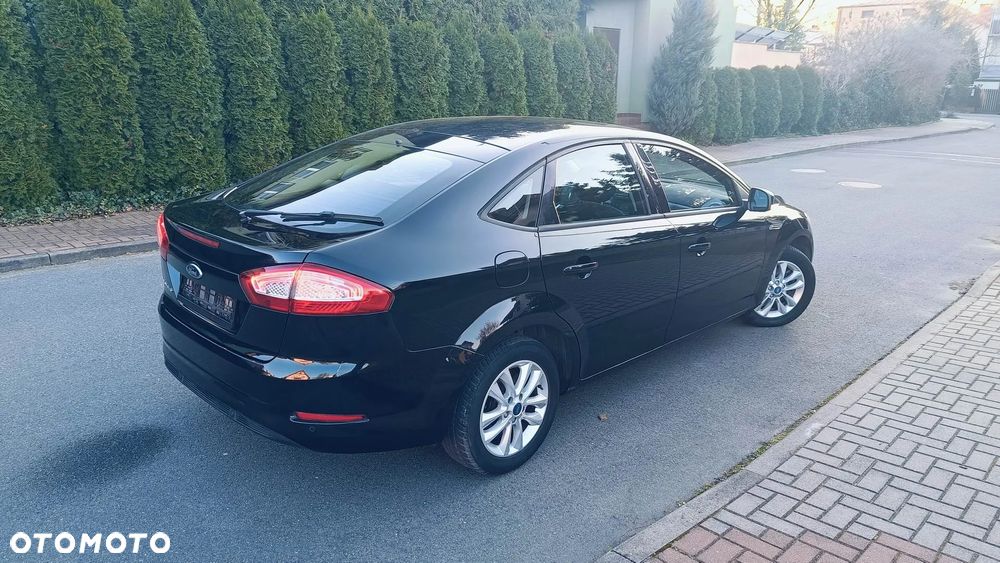 Ford Mondeo 1.6 TDCi Champions Edition - 11