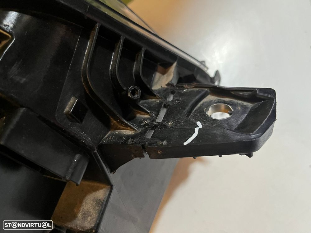 Opel Vivaro C - FAROL ESQUERDO - FF812 - 5