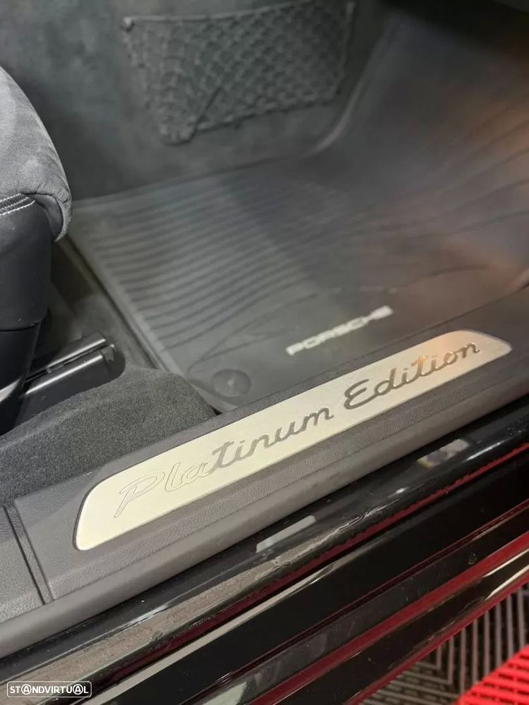 Porsche Panamera - 13