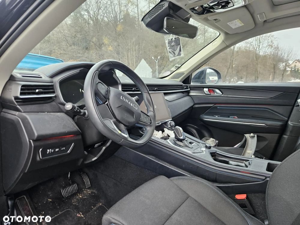 Lynk & Co 01 - 6