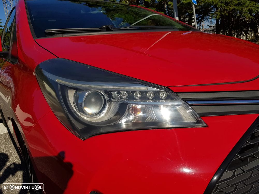 Toyota Yaris 1.4 D-4D Sport+P.Techno +T.Panoramico - 59