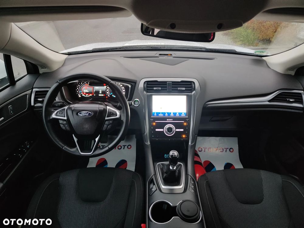 Ford Mondeo Turnier 2.0 EcoBlue Titanium - 16