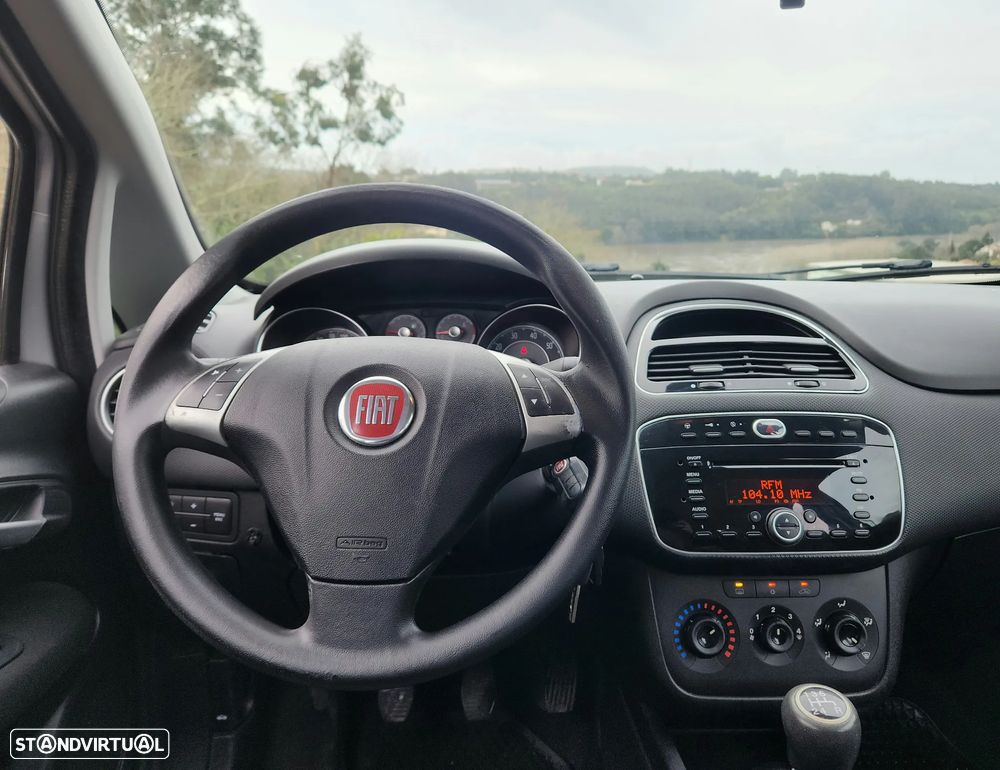 Fiat Punto 1.2 Lounge Start&Stop - 8