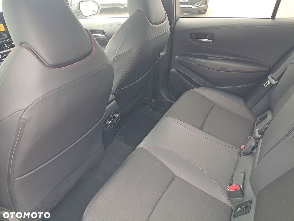 Toyota Corolla 1.8 Hybrid GR Sport - 10