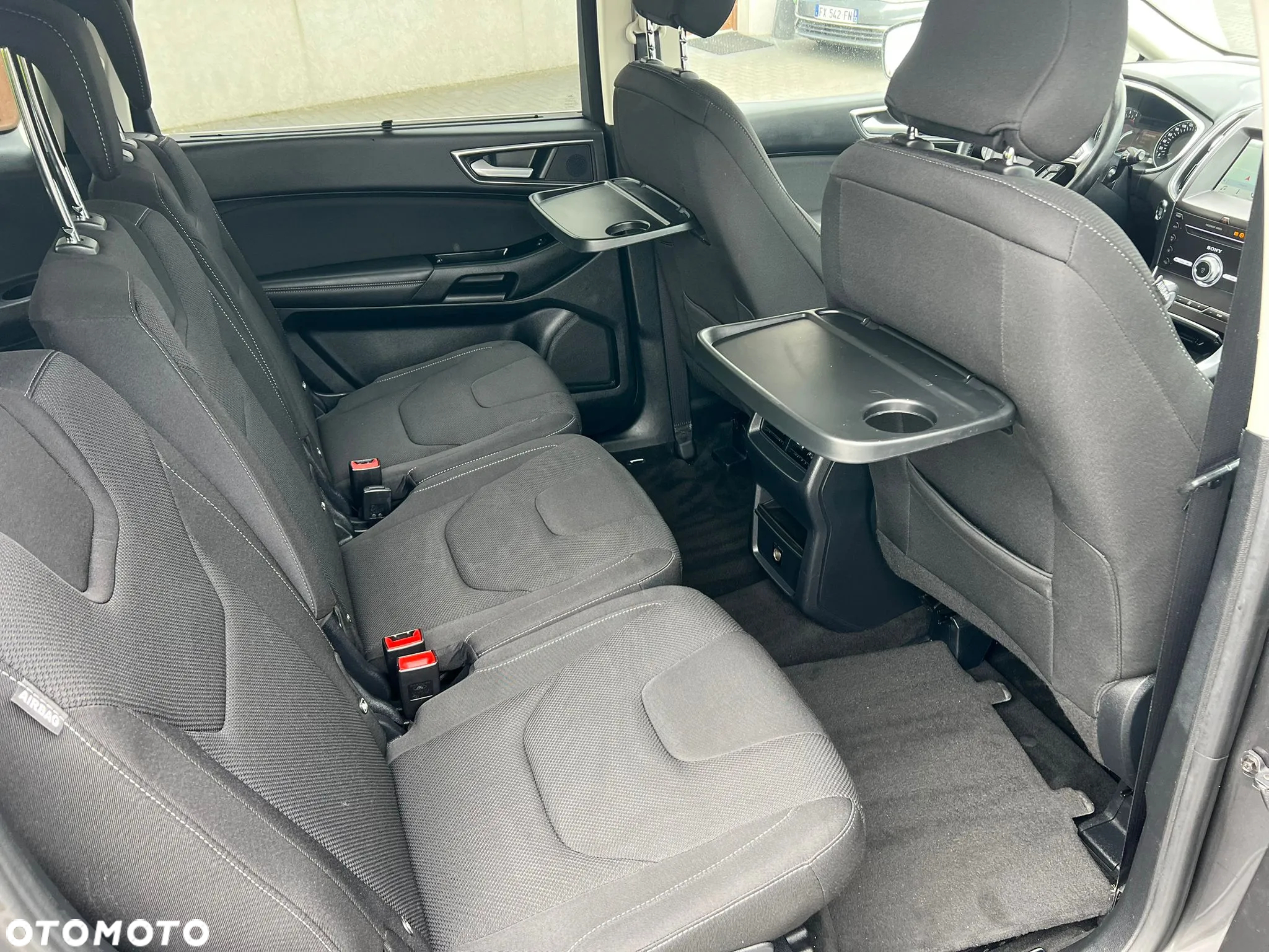 Ford S-Max - 7