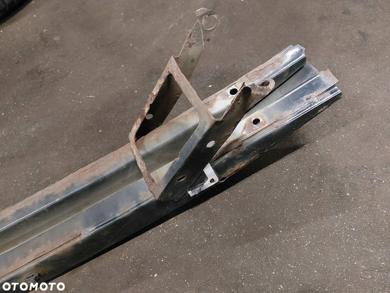 BELKA POD ZDERZAK PRZÓD TOYOTA COROLLA E12 - 4
