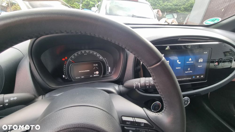 Toyota Aygo X Business Edition - 4