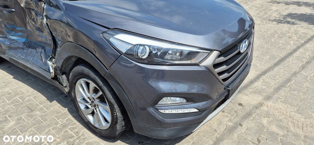 Hyundai Tucson 1.7 CRDI BlueDrive Classic 2WD - 13