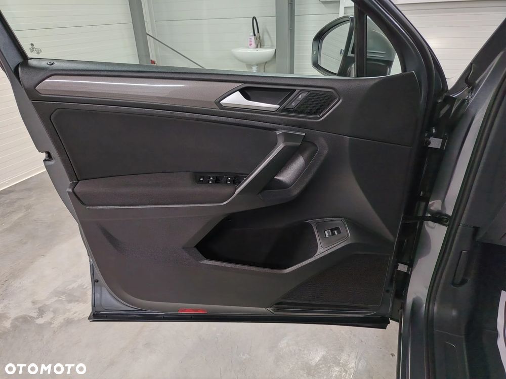 Volkswagen Tiguan Allspace 2.0 TDI SCR 4Motion DSG Elegance - 20