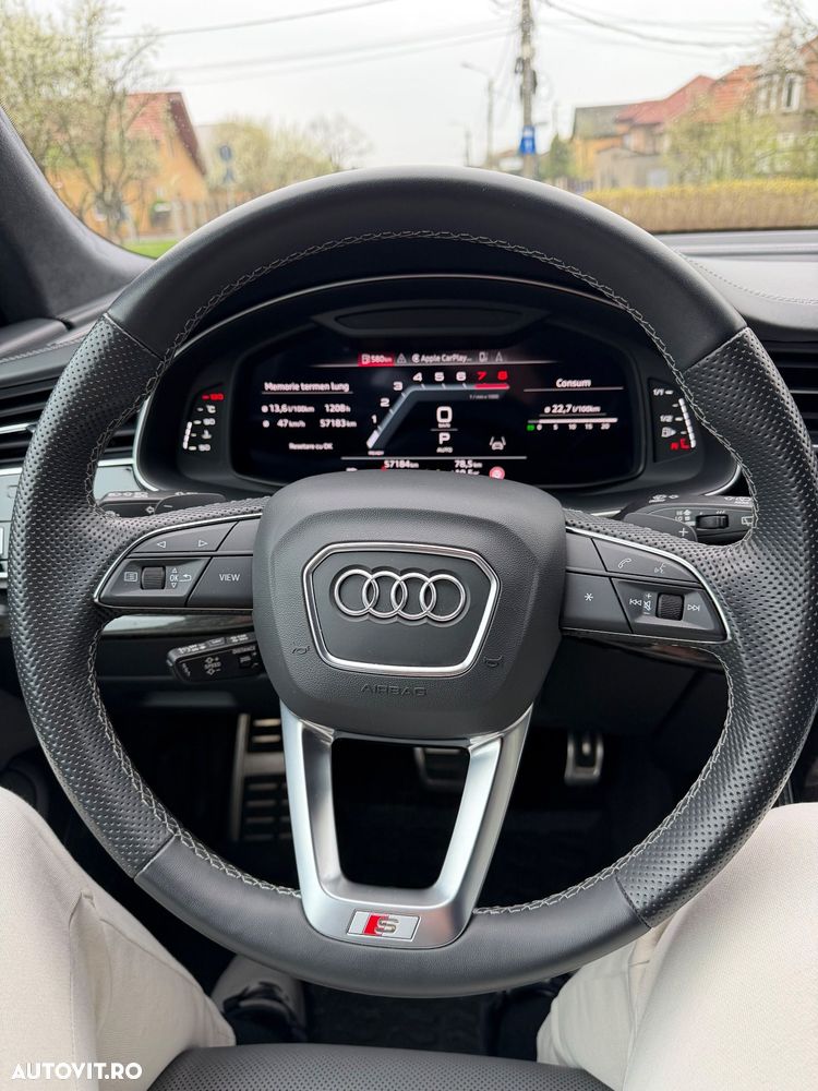 Audi Q8 55 TFSI quattro Tiptronic MHEV - 9