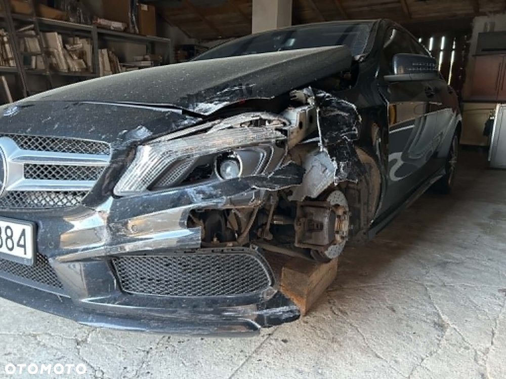 Mercedes-Benz Klasa A 180 d AMG Line - 1