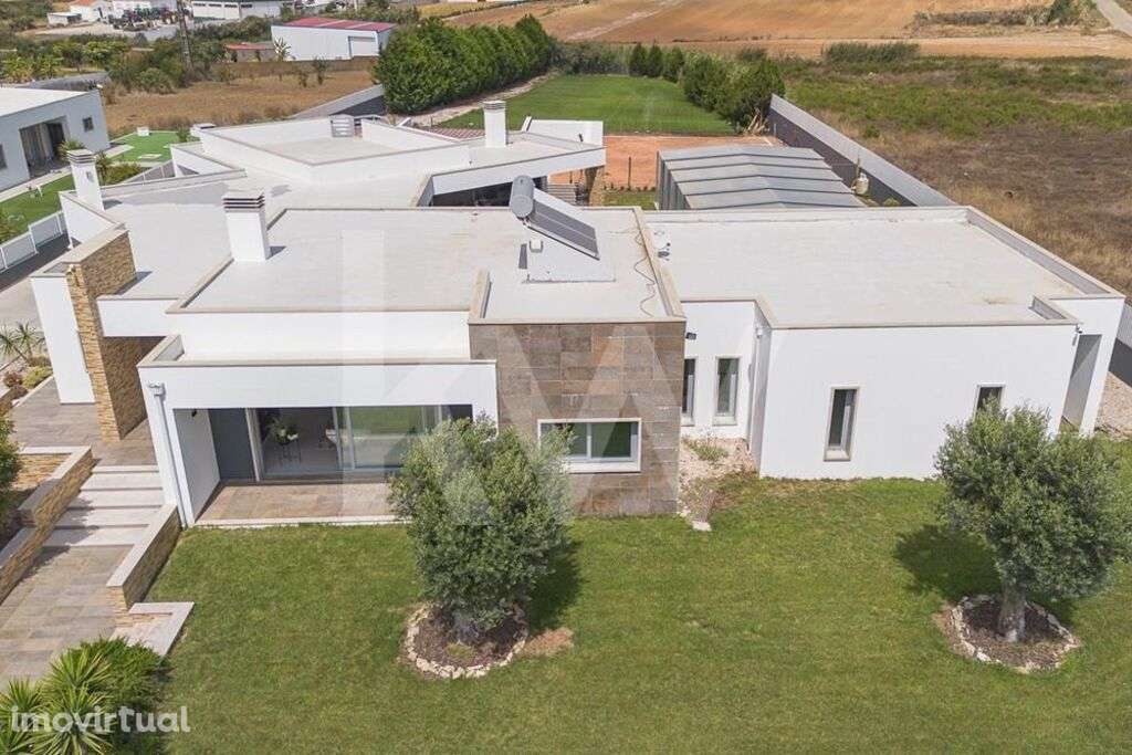 Moradia T4 Térrea Arq. Moderna - Lote 3960m2 I Atouguia da Baleia - Pe - Grande imagem: 3/60