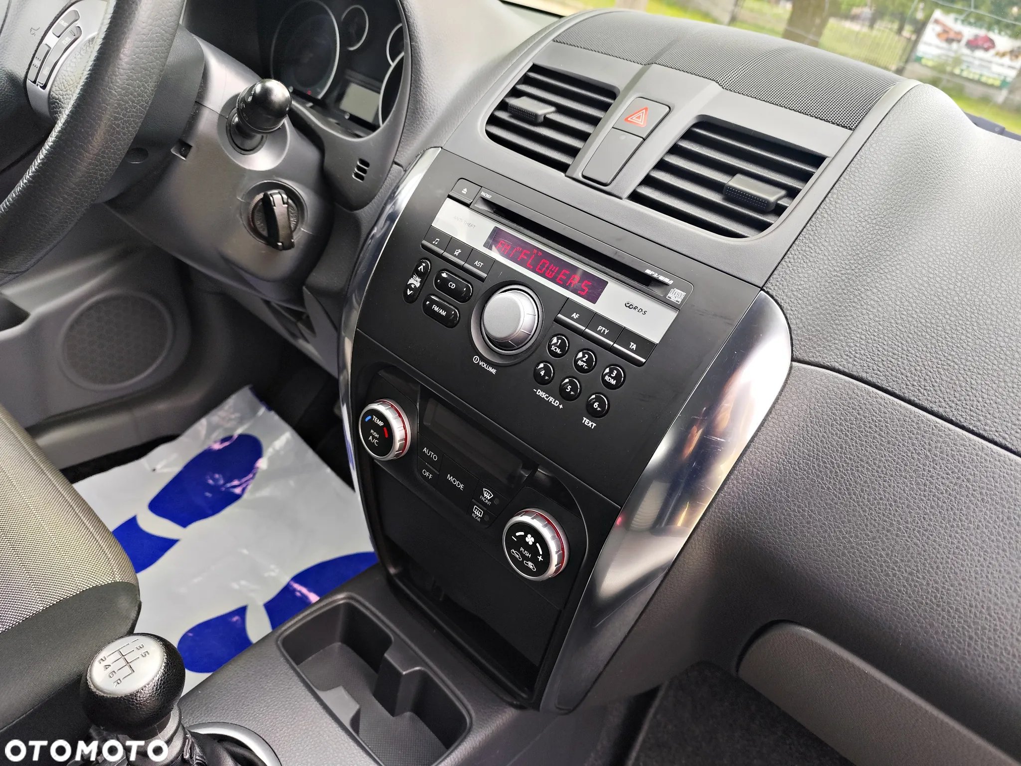Suzuki SX4 2.0 DDiS 4x2 Comfort - 10