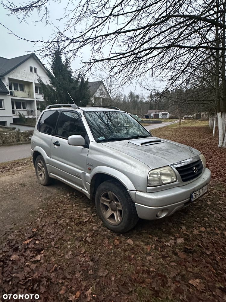 Suzuki Grand Vitara 1.6 - 6