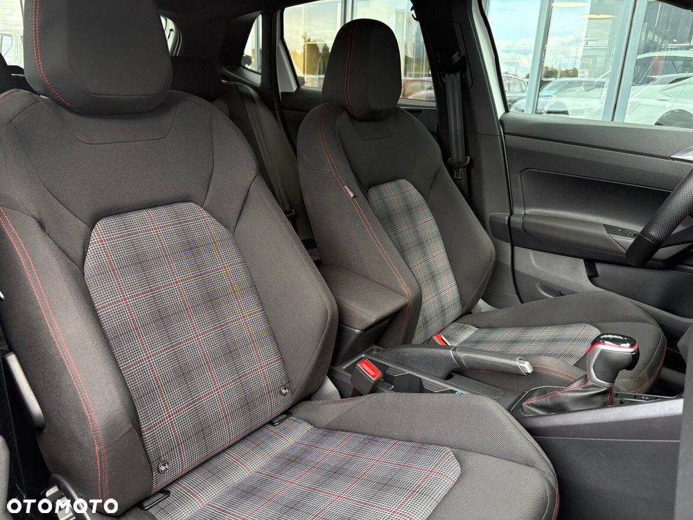 Volkswagen Polo - 18