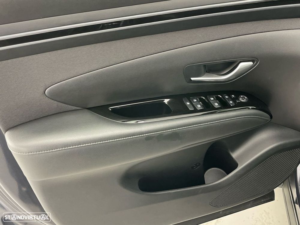 Hyundai Tucson 1.6 T-GDi Vanguard — fotografia 16