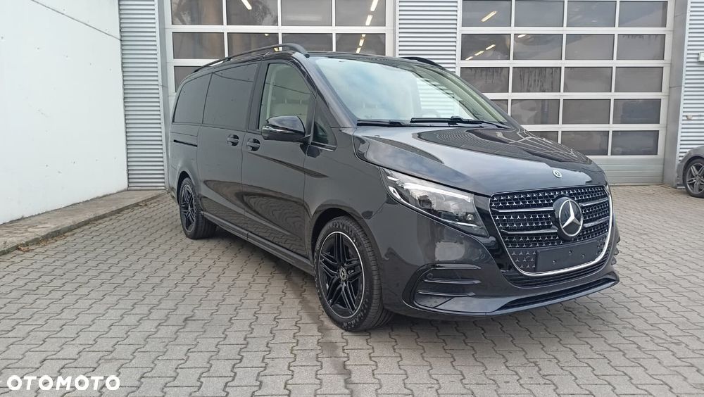 Mercedes-Benz Klasa V - 3